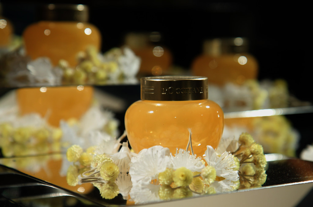 Anti-Aging Skincare: How to Keep Your Skin Healthy as You Age