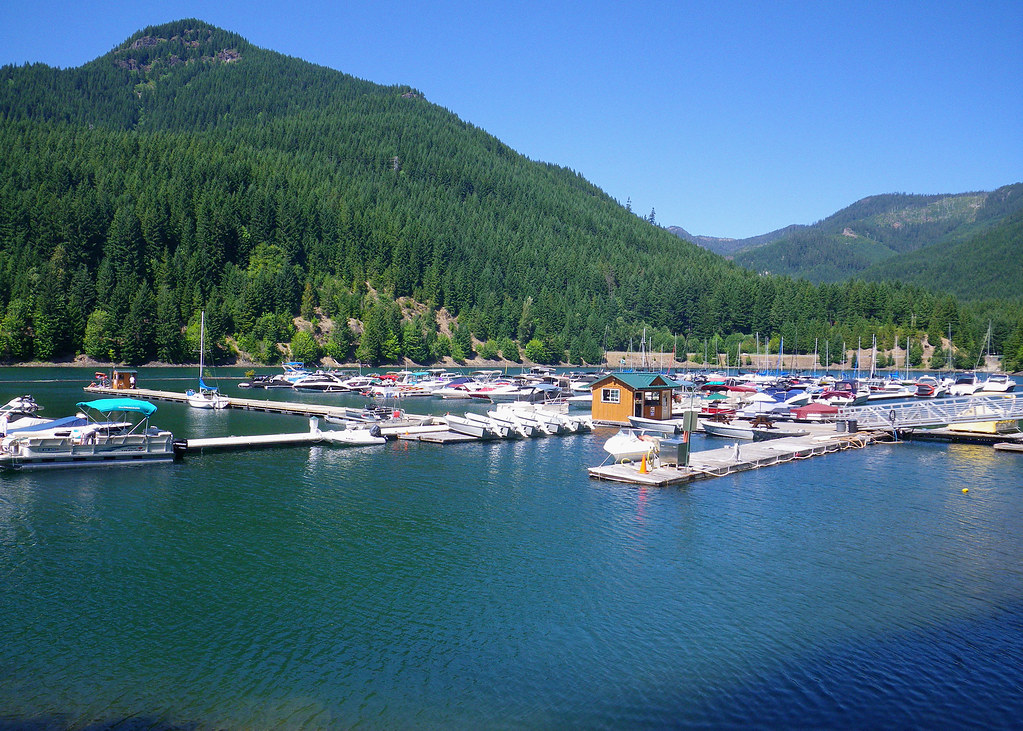 Buying a Fishing Boat: What to Check Before You Pay