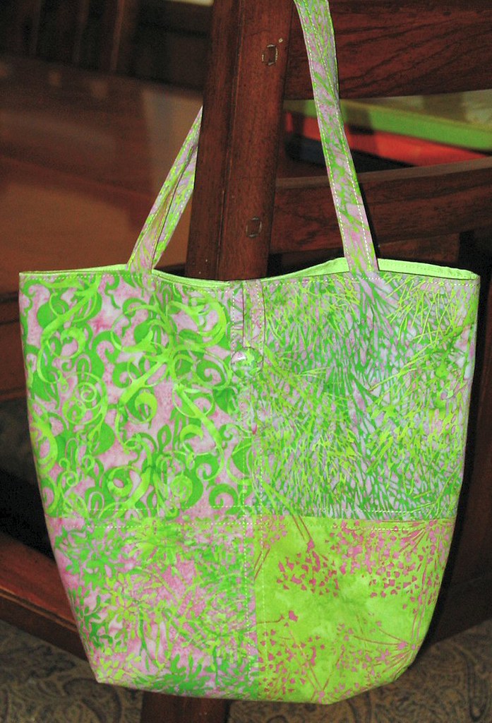 Handmade Indonesian Handbags: How to Buy a Bag With a Story
