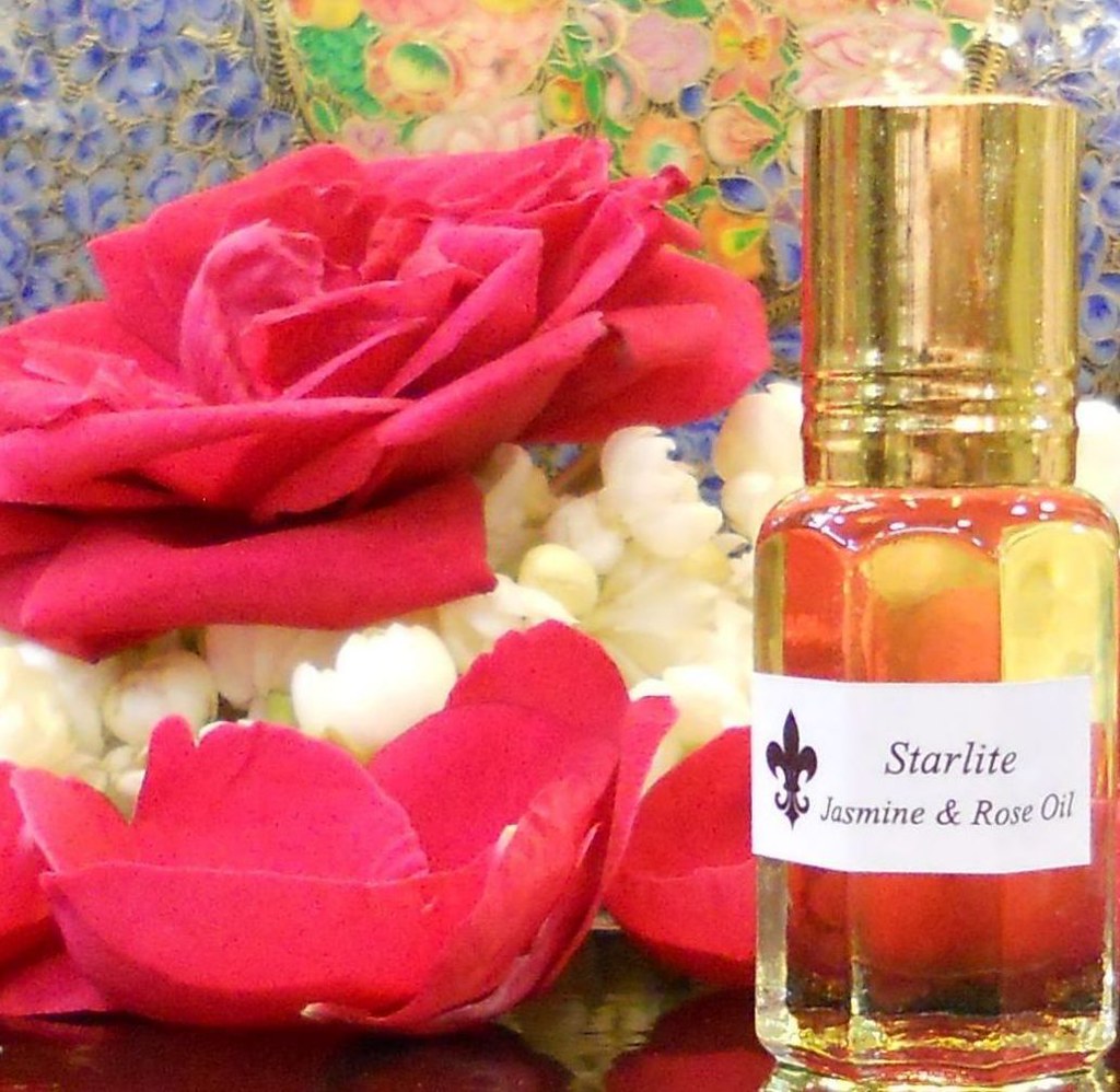Organic Skincare From Your Kitchen: What Works, What Doesn't